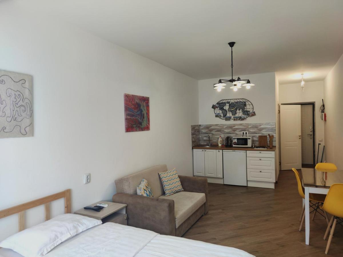 Loftik Apartments Shevchenko Street Алма Ата Екстериор снимка